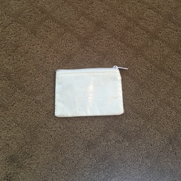 Lululemon white coin purse