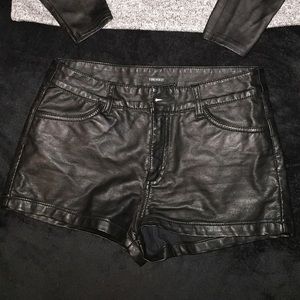 FOREVER 21 Faux Leather Shorts (Size 2)