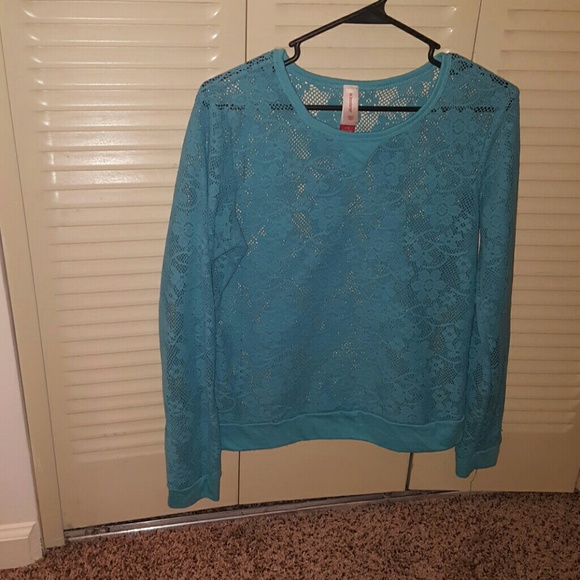 Lace long sleeve tee