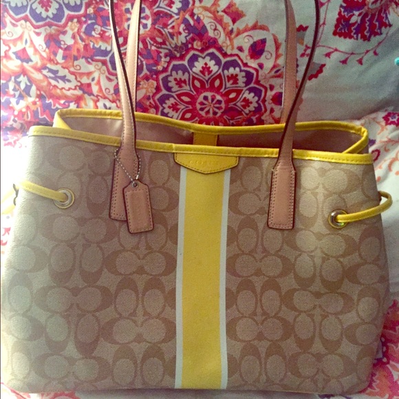 Tan and yellow vinyl Coach handbag