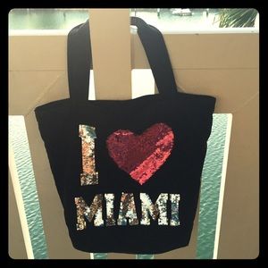 👐SOLD ✌️ VS Pink ~ I Love Miami ~ Beach Tote