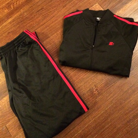 Black Sweatsuit - Picture 1 of 4