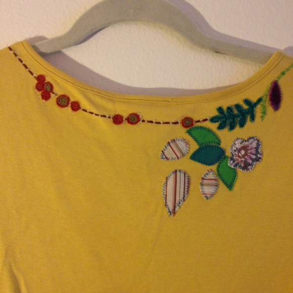 Anthropologie embroidered tee - Picture 2 of 3