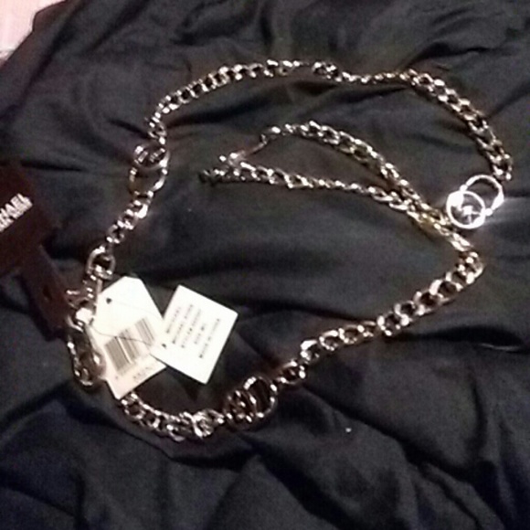 Michael Kors silver chain belt - Picture 4 of 4
