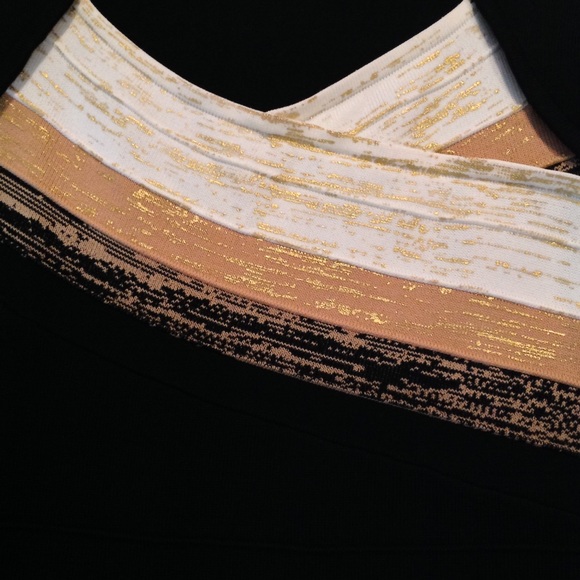 Body-con Bandage Dress - Picture 3 of 4