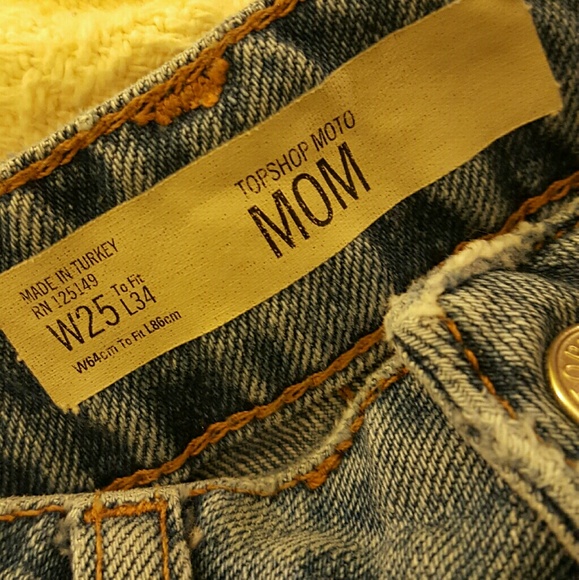 TOPSHOP MOM JEANS