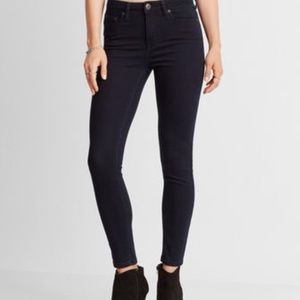 Stretchy High Waisted Jeggings from Aeropostale