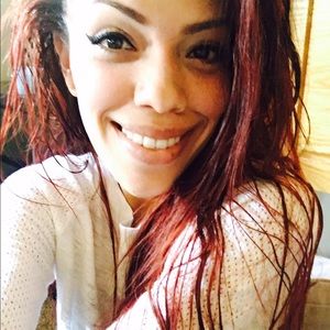 Meet your Posher, Leslie