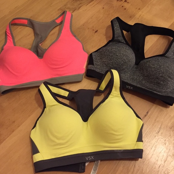 SOLD! Victoria's secret underwire workout bra
