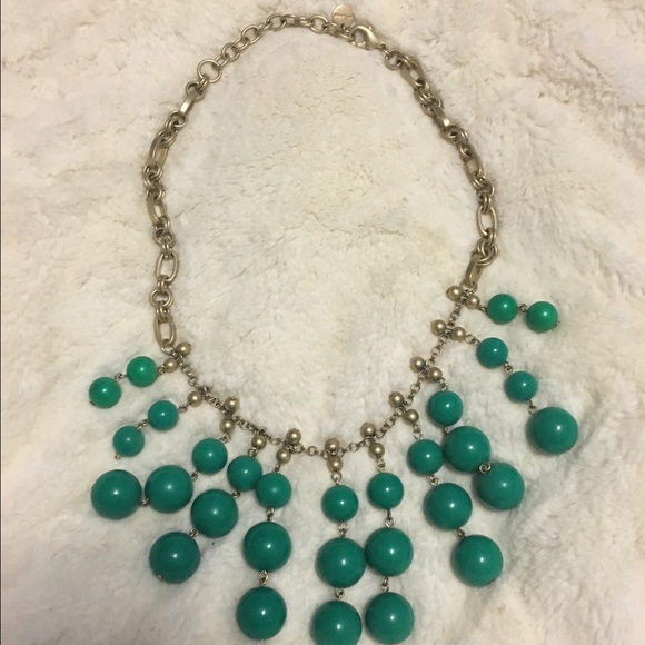 Stella & Dot Accessories - Stella & Dot green pearl necklace! 💋