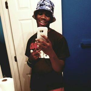 Meet your Posher, Tyrone