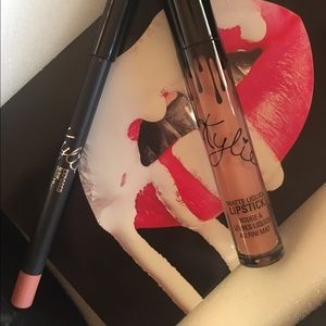 Kylie Lip Kit brand new In Exposed