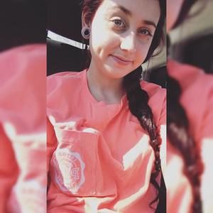 Meet your Posher, Kaela