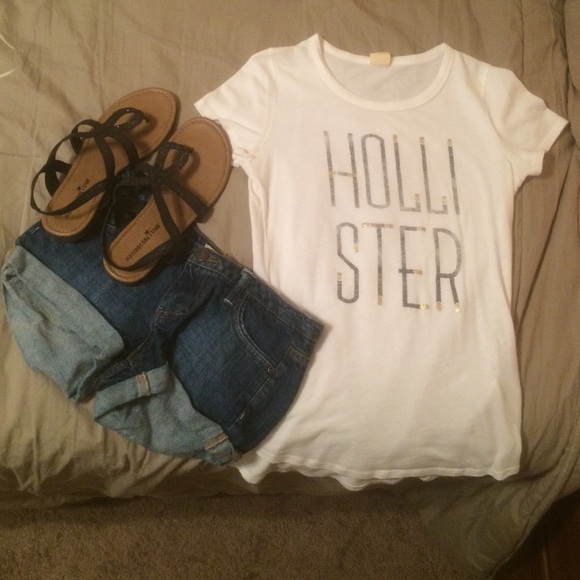 Hollister shirt