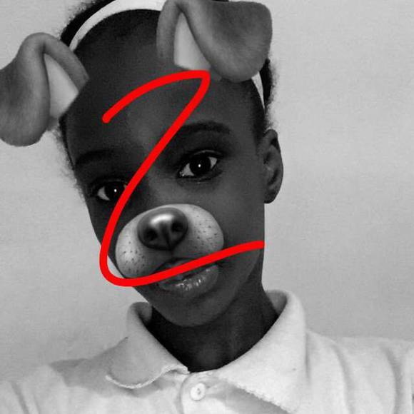 Meet your Posher, Dereka - Picture 1 of 1