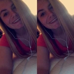 Meet your Posher, Halie