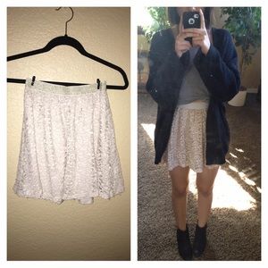 KIMCHI BLUE URBAN OUTFITTERS CREAM SKIRT