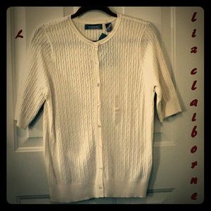 🆕 $ALE price! ☑ NWT ivory elbow-lngth slv cardi💕