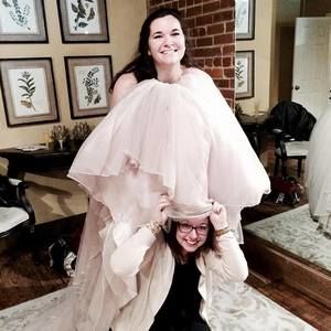 Meet your Posher, Shelby