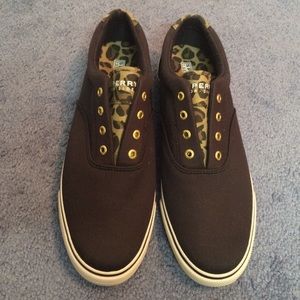 Sperry sneakers leopard print size ten