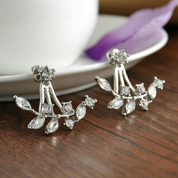 ❤️❤️Sterling sliver plated earrings - Picture 2 of 4