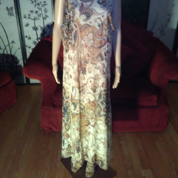 Summer Dress - Picture 1 of 4