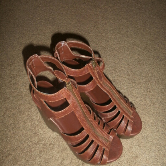 Xhilaration wedges