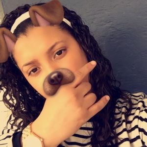 Meet your Posher, Melany