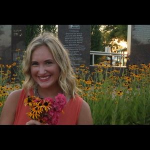 Meet your Posher, Sidney