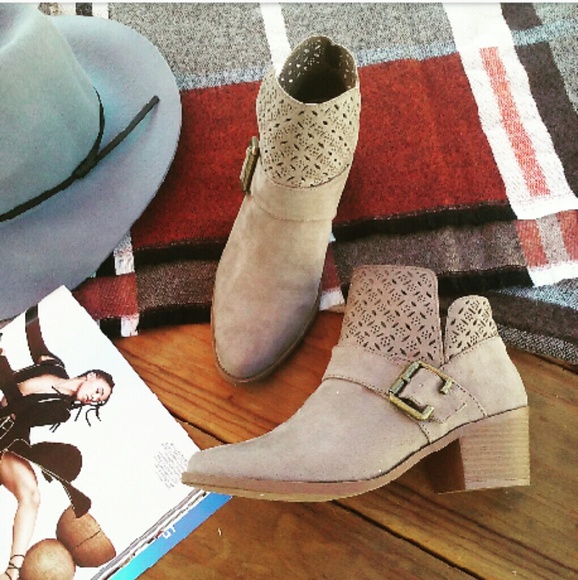 //The Becca// taupe cutout buckle booties - Picture 4 of 4