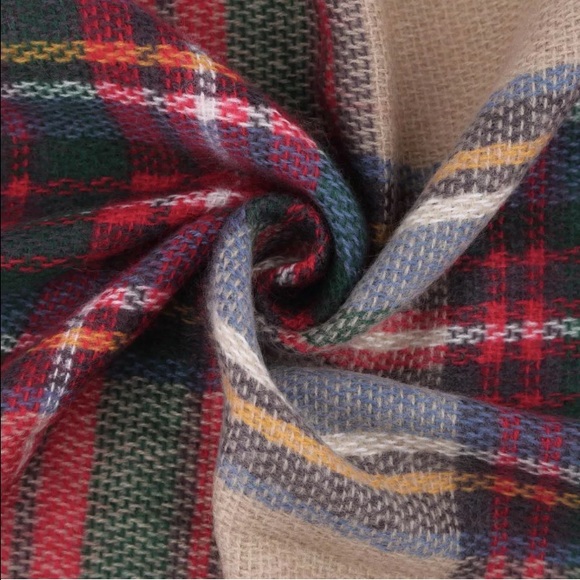 Tartan Plaid Blanket Scarf - LAST ONE! - Picture 3 of 4
