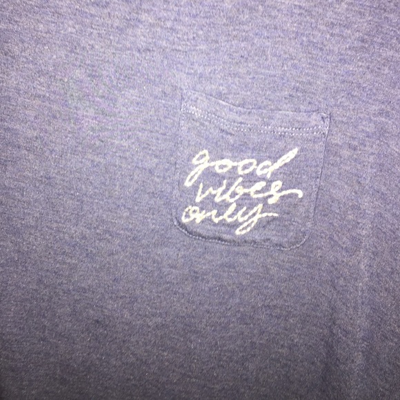 American Eagle Outfitters soft & sexy tee - Picture 2 of 2