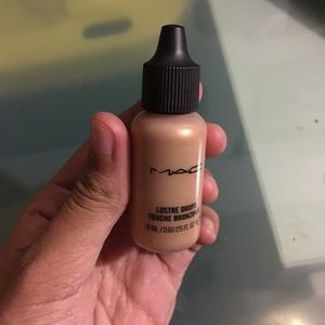 Mac liquid highlight