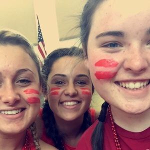 Meet your Posher, Brenna