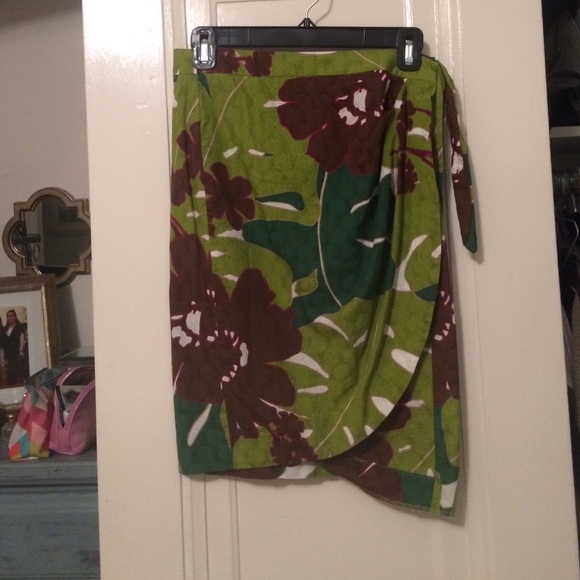 Trina Turk Wrap Skirt!