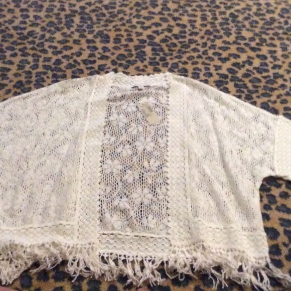 NWT American Eagle Crochet Kimono