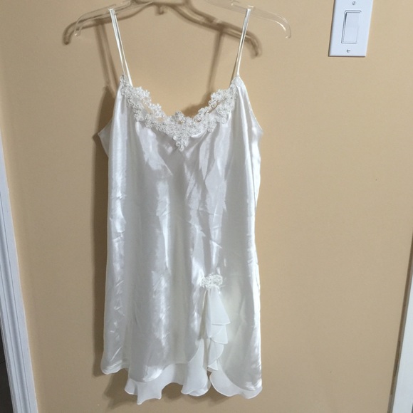 nice nightwear - Picture 1 of 3