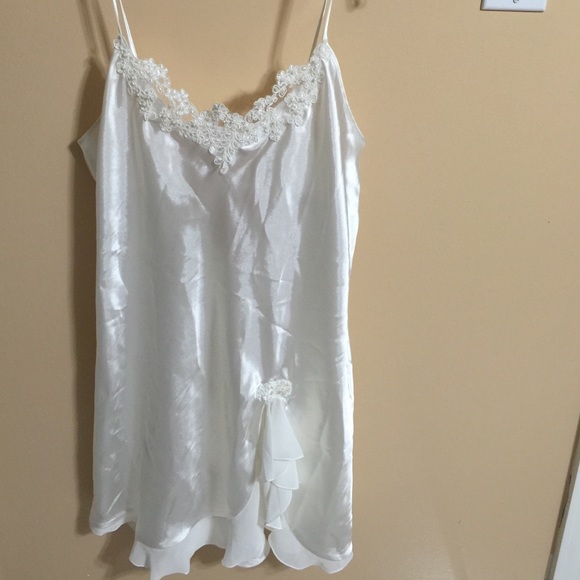 nice nightwear - Picture 2 of 3