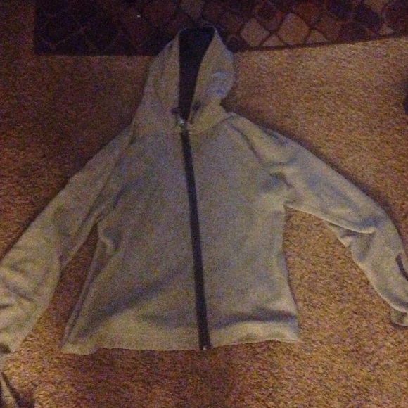 Gray jacket - Picture 1 of 1