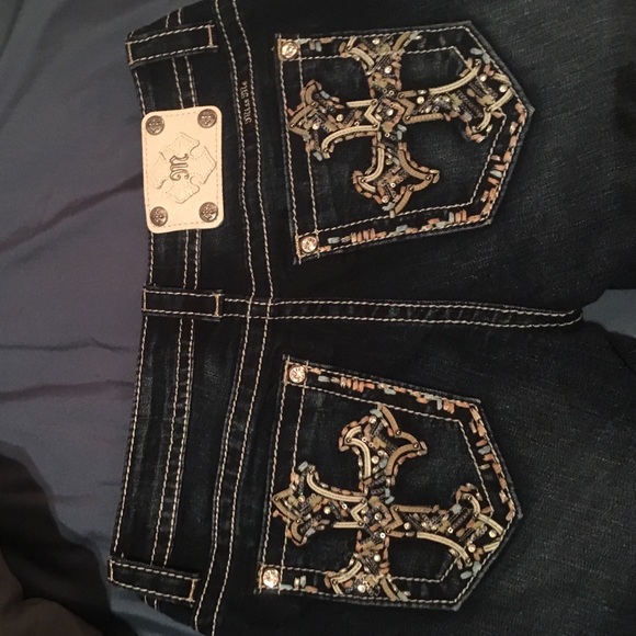 New Miss Me jeans size 28