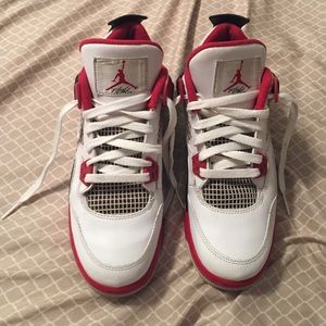 Jordan 4 Fire Red | Sz: 6Y