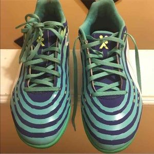 Men's puma running sneaker.. Previously owned