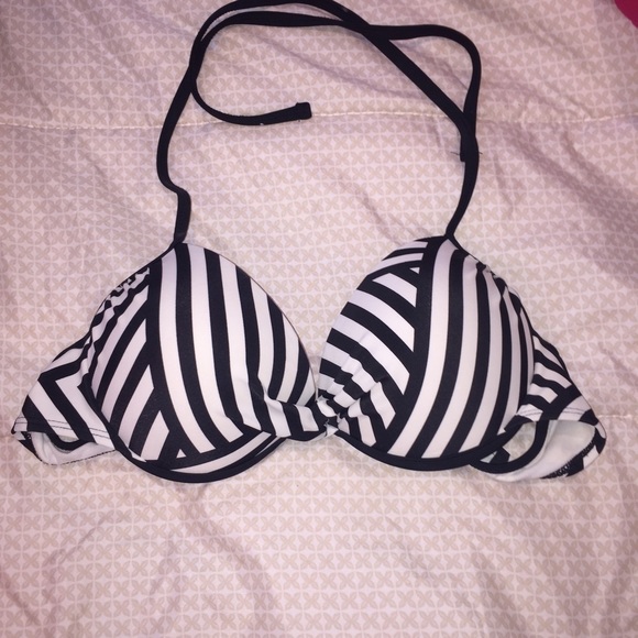 bikini top! - Picture 1 of 1