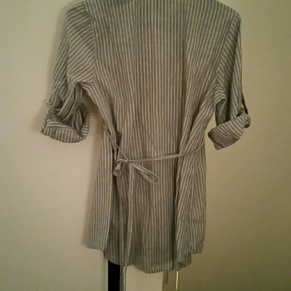 Button up tunic - Picture 3 of 4