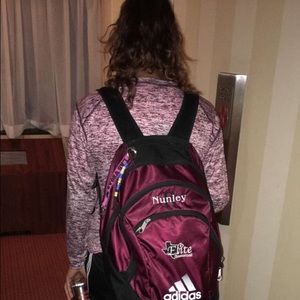 Meet your Posher, Robin