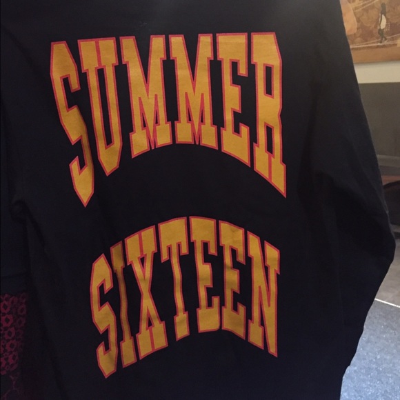🔻SOLD🔻Drake Crew Neck - Picture 2 of 2