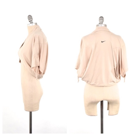 ❌SOLD❌NWT Nike bamboo jersey cropped yoga jacket - Picture 2 of 3