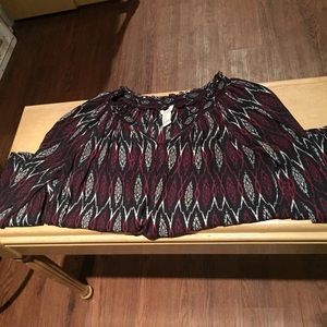 F21 light and sheery top