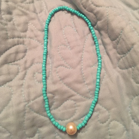 Turquoise and pearl beaded choker