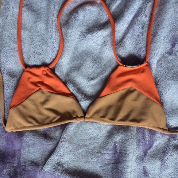 ❌SOLD❌Acacia Canons Top in mango and topless